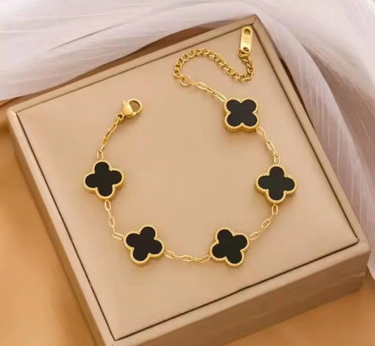 Clover Charm Bracelet - Lucky Symbol Maison Aurum